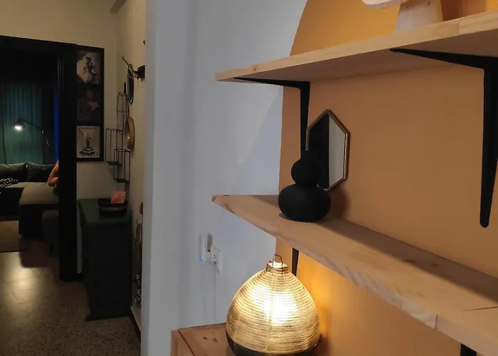 Homey In Authentic El Palo Apartment