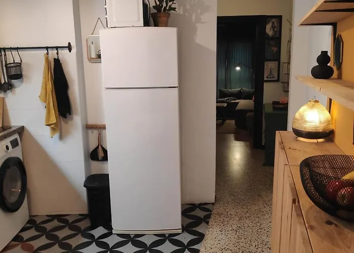 Apartment Homey In Authentic El Palo *
