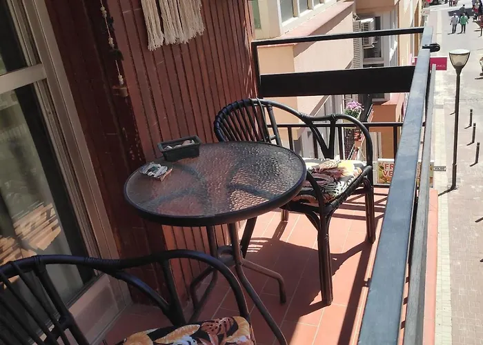 Apartment Homey In Authentic El Palo Malaga
